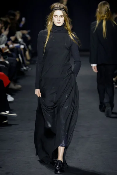 Look 5